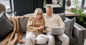 Comment mettre un plaid sur un fauteuil
