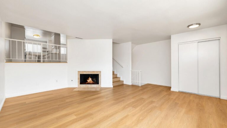 Pourquoi choisir un parquet contrecollé pour son intérieur à Strasbourg ? Pourquoi choisir un parquet contrecollé pour son intérieur à Strasbourg ?